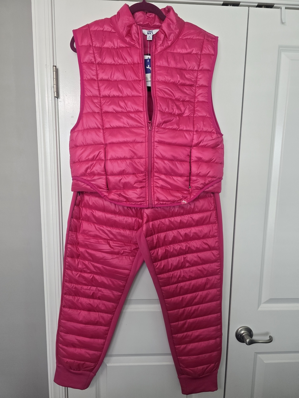 Women's Hot Pink Quilted Puffer Vest & Jogger Set